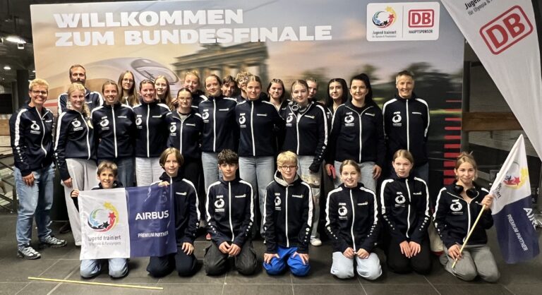 Die Medaille wieder hauchdünn verpasst - aber den Teamgeist gestärkt!